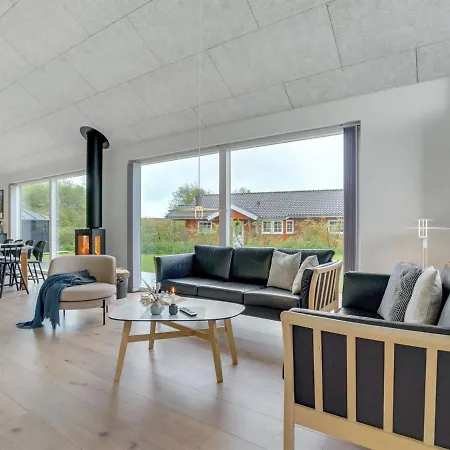 Elso - 600m To The Fjord By Interhome